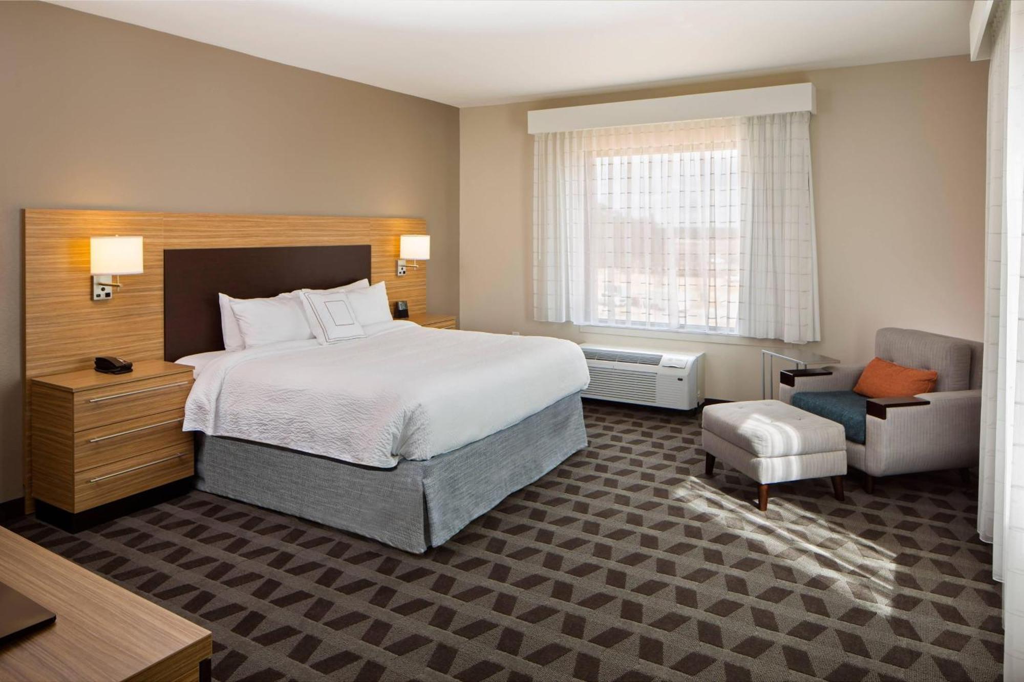 Towneplace Suites By Marriott Foley At Owa Exteriör bild